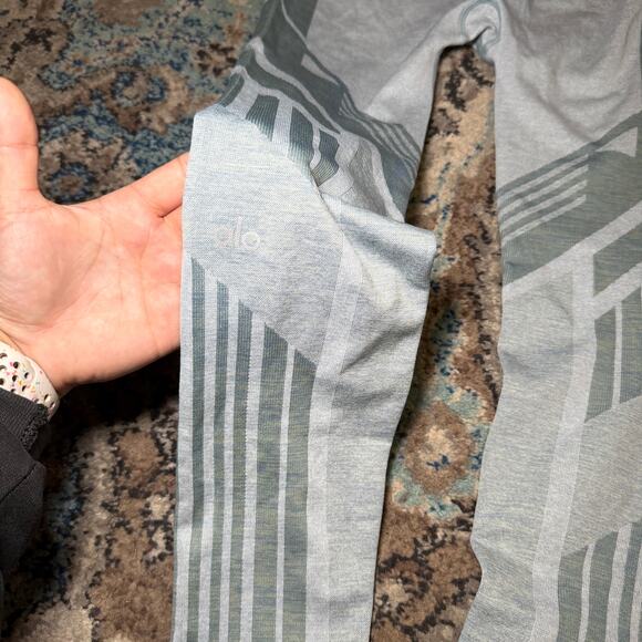 Alo Yoga high waist seamless tempo legging - Picture 3 of 5